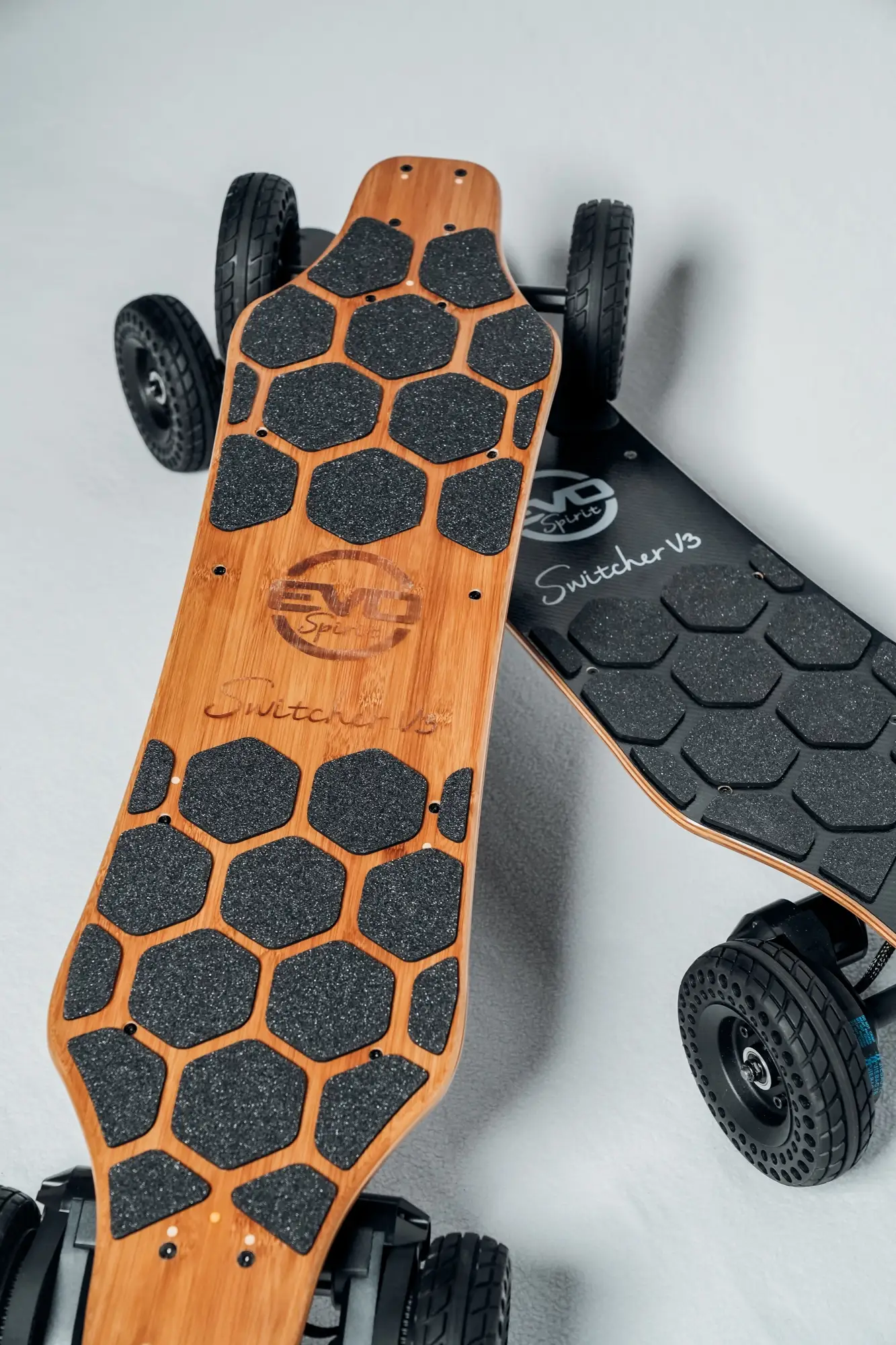 photo skate électrique deck bamboo et carbon switcher v3
