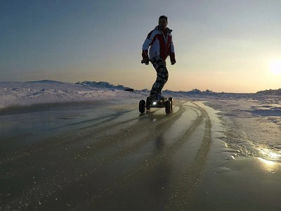 Evo-spirit on Ice... Skate électrique sur lac gelé
